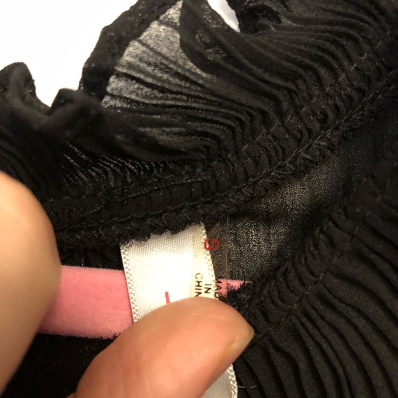 Agaci Ruffles Sleeves Blouse - Picture 5 of 5